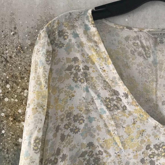 Lucky Brand Floral Blouse (NWT) - Picture 4 of 11